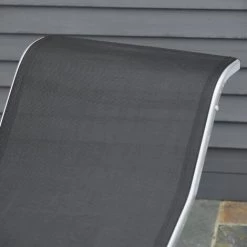 Outsunny Lot De 2 Bains De Soleil Design Contemporain Table Basse Plateau Verre Trempé Métal époxy Textilène Gris Foncé 10 Outsunny Lot De 2 Bains De Soleil Design Contemporain Table Basse Plateau Verre Trempé Métal époxy Textilène Gris Foncé -Outsunny Soldes Magasin 30164238 4